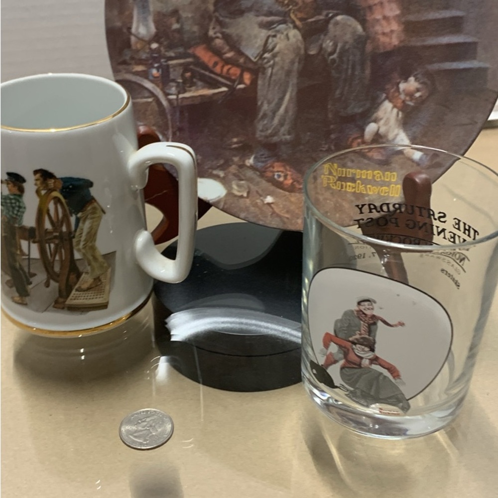 Norman Rockwell White and Gold Mug with Illustrated Glass